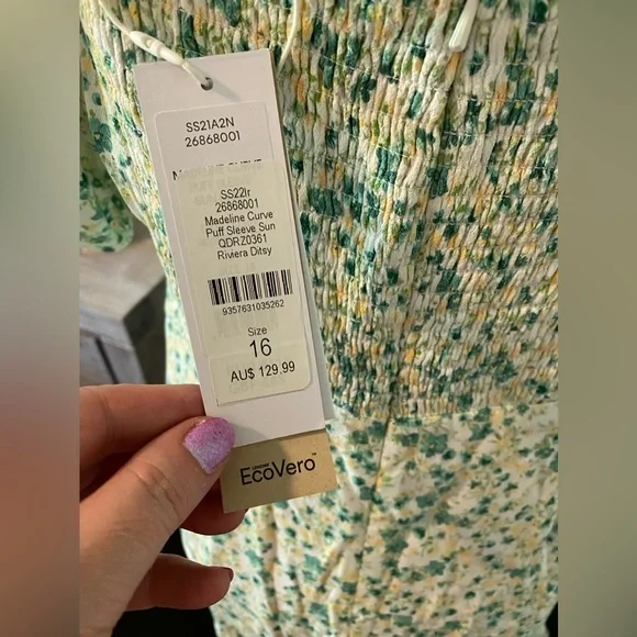 Size 16 ForeverNew Curve square neck puff sleeves dress in pistachio dit… - Picture 12 of 12